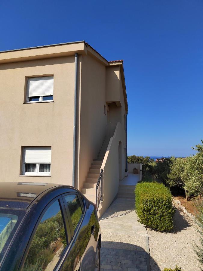 Apartments Karla I Ivano Mandre Luaran gambar